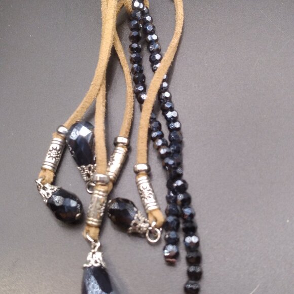 Chico's Black AB Crystal Beads with tan Leather Necklace Lariate - Picture 4 of 7